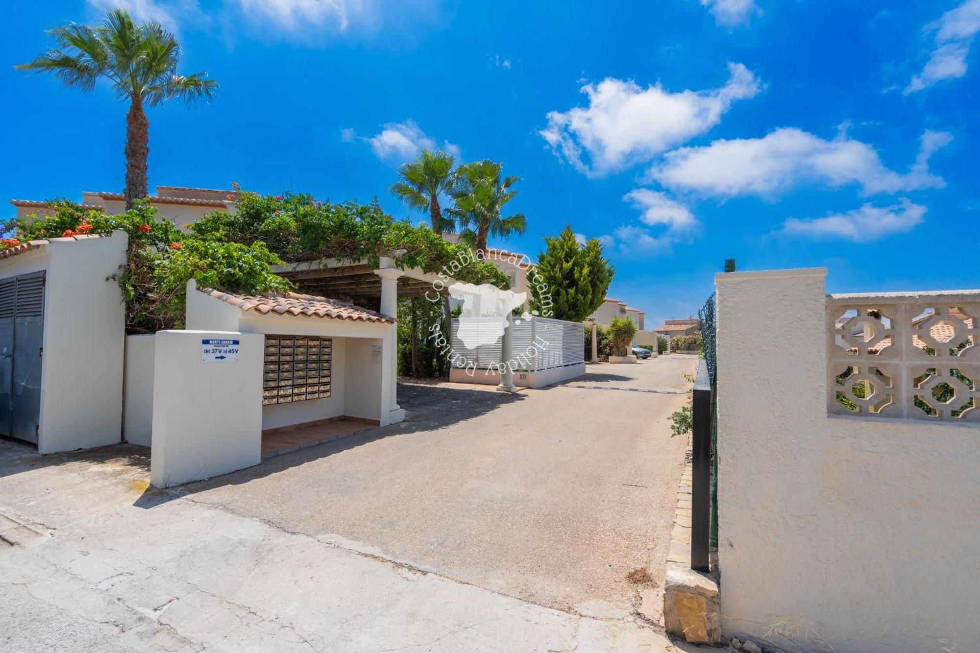 Вілла Costablancadreams Casa Alis In Calpe Casas de Torrat Екстер'єр фото
